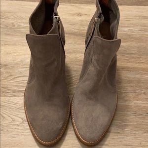 Aquatalia grey suede ankle boots